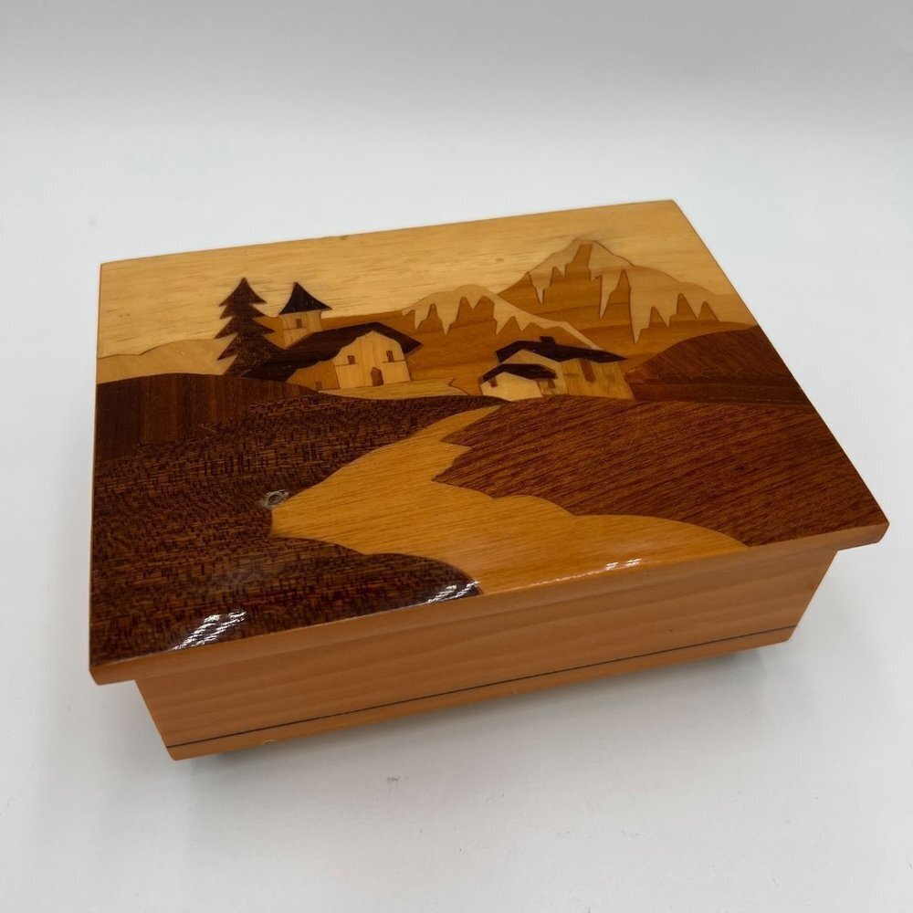 Gueissaz Jaccard classic Music Box Jewelry wood inlaid